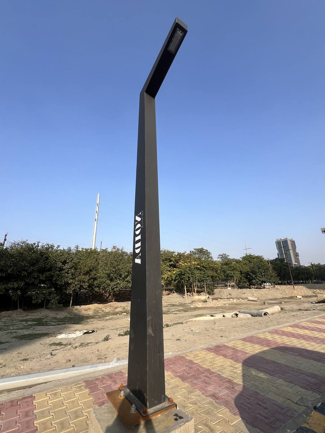 Totem Pylon